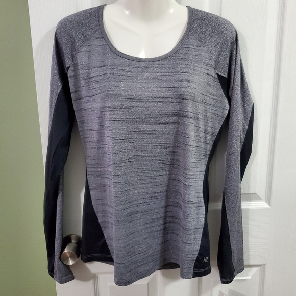 Gray and black athletic top - Picture 1 of 10